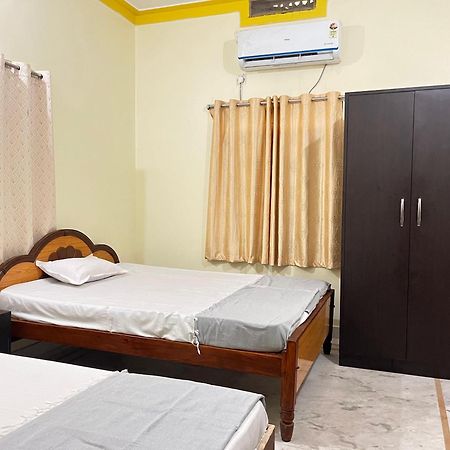 Hotel Manokamna Bodh Gaya Exterior photo